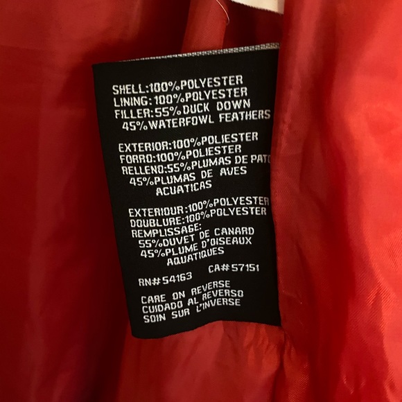 Guess Jeans Women's Red Down Puffer Jacket Sz S - Picture 4 of 7